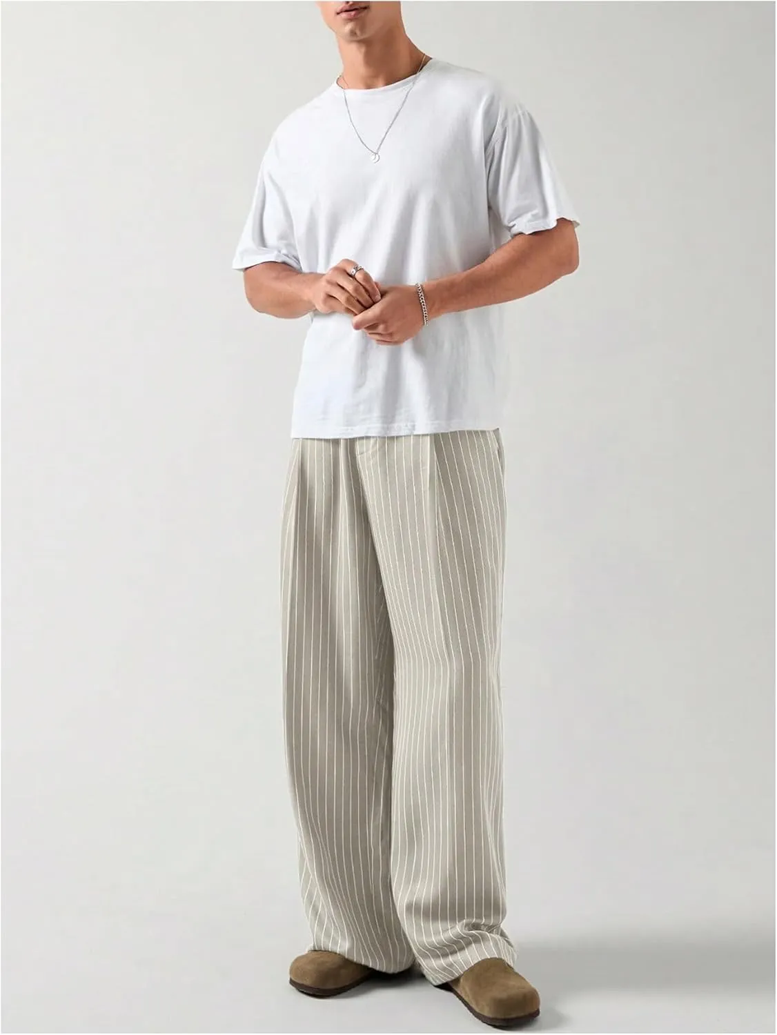 GORGLITTER Men's Baggy Casual Pleated Striped Dress Pants 2025 Wide Leg Trousers with Pockets